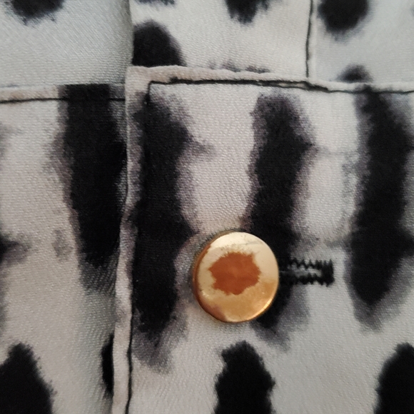 Ivanka Trump Womens Button Down Top Shirt Small Roll Tab Sleeves Black White - Picture 5 of 5